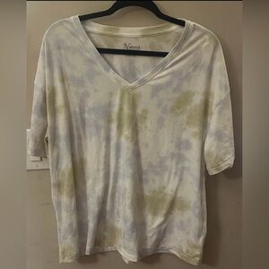 Women's Tie-Dye V-Neck Top